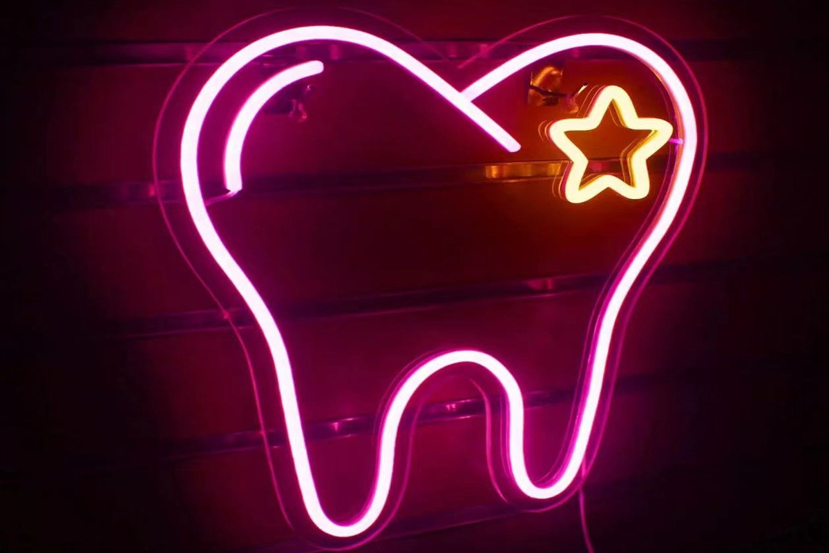 Interior Dental Neon Sign