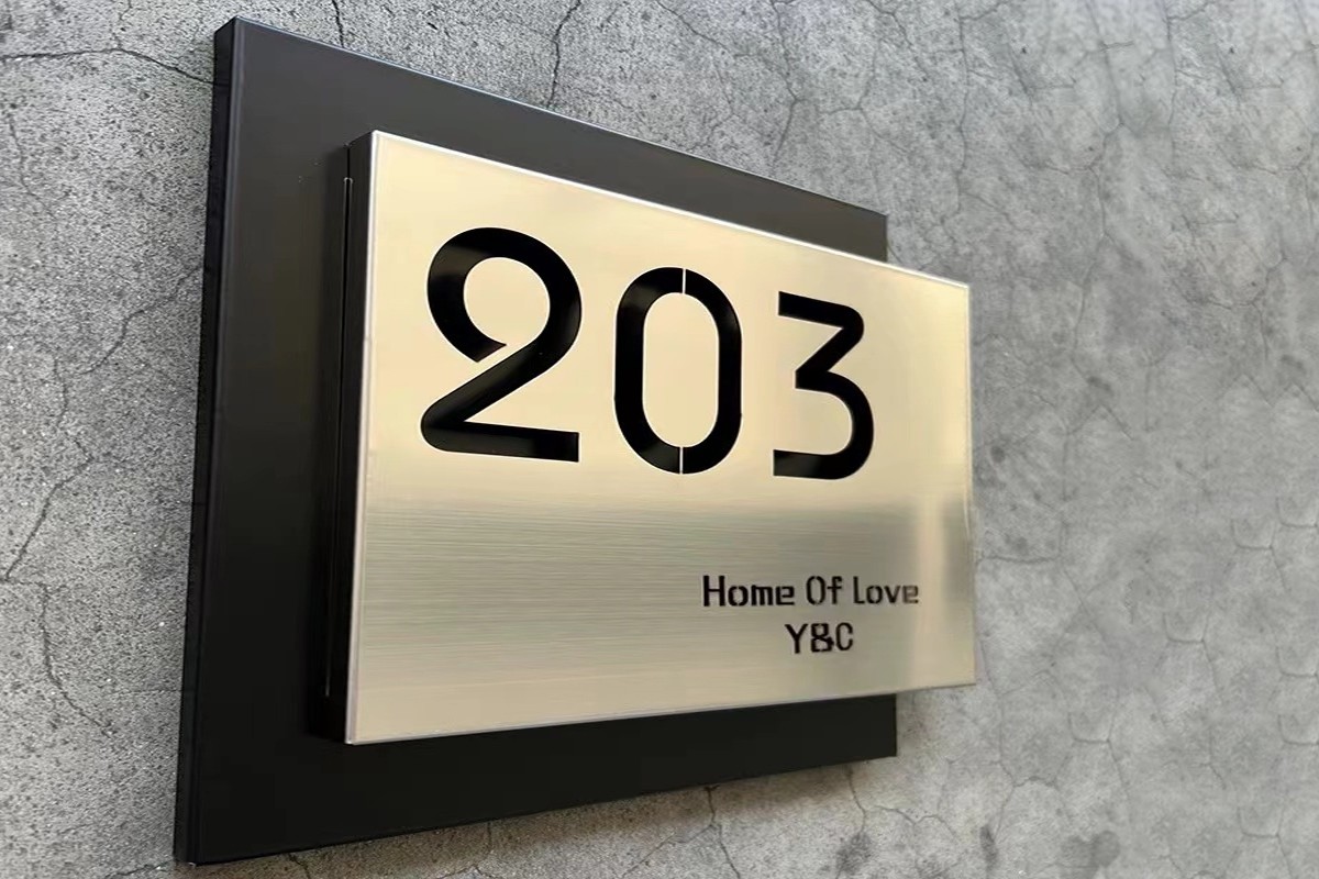 Metal Address Plaques